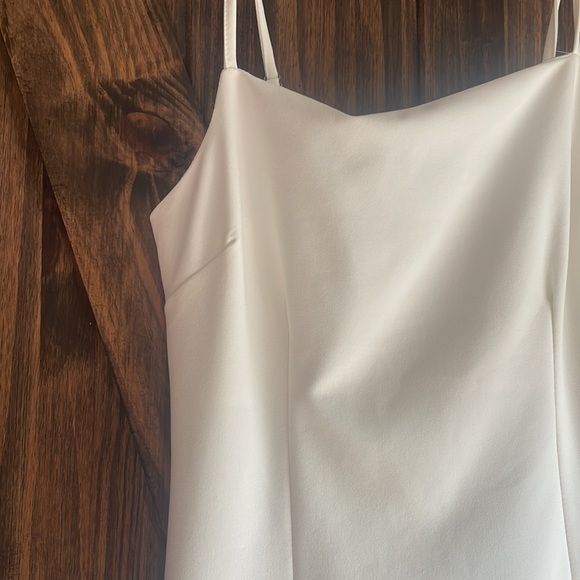 White fitted dress - Picture 3 of 3